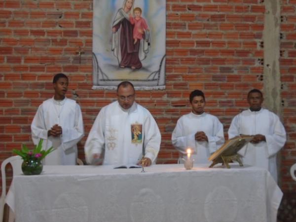 Fieis participam de festa solene de Nossa Senhora do Carmo em Floriano.(Imagem:FlorianoNews)