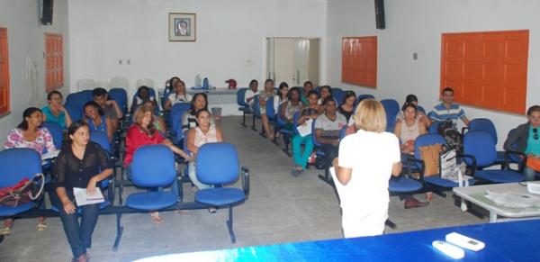 Secretaria de Educação promove encontro de formação para professores do Brasil Alfabetizado.(Imagem:Waldemir Miranda)