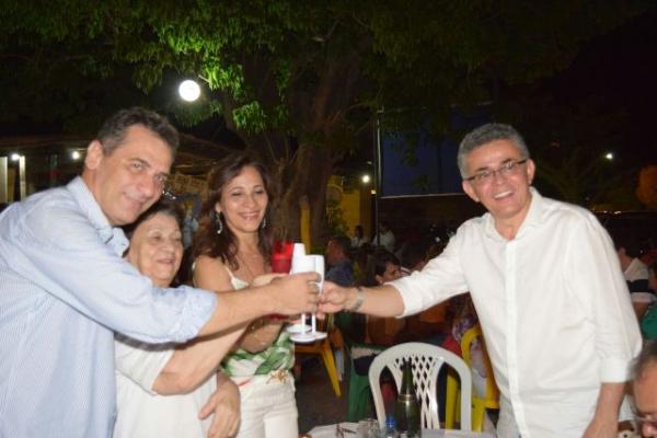 Florianenses lotam Avenida Beira Rio para festa de Reveillon.(Imagem:Secom)