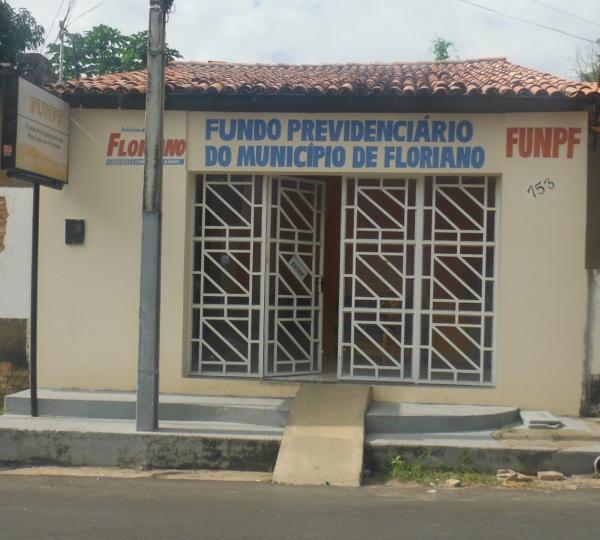 Prédio do Fundo de Previdência de Floriano é alvo de arrombamento.(Imagem:FlorianoNews)