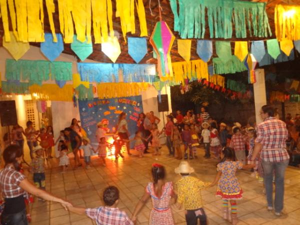 Muita animação no Arraiá da Escola da Mônica.(Imagem: FlorianoNews)