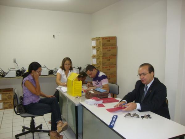 Inseminação das urnas da 9º zona eleitoral(Imagem:Amarelinho)