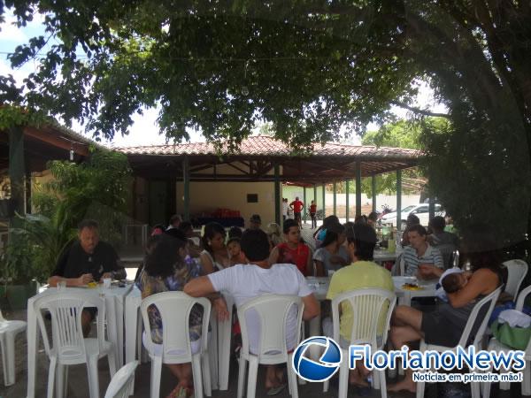  Professores da rede particular de Floriano ganham um dia de lazer.(Imagem:FlorianoNews)