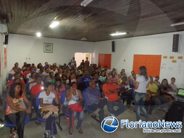 SEMED realizou capacitação com monitores do Programa Mais Educação.(Imagem:FlorianoNews)