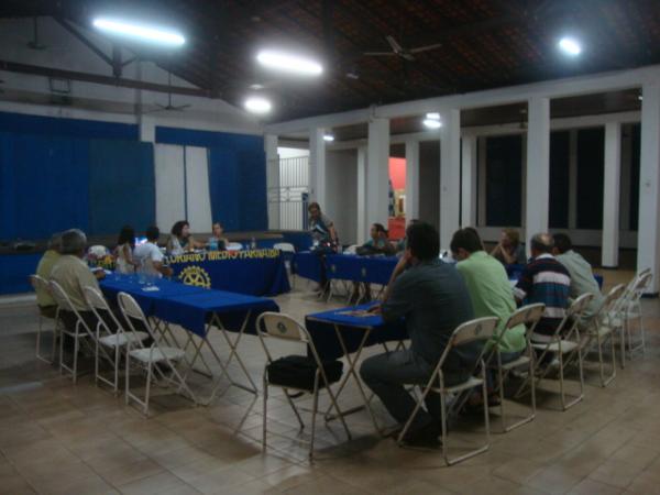 REUNIAO DO ROTARY(Imagem:REDAÇAO)