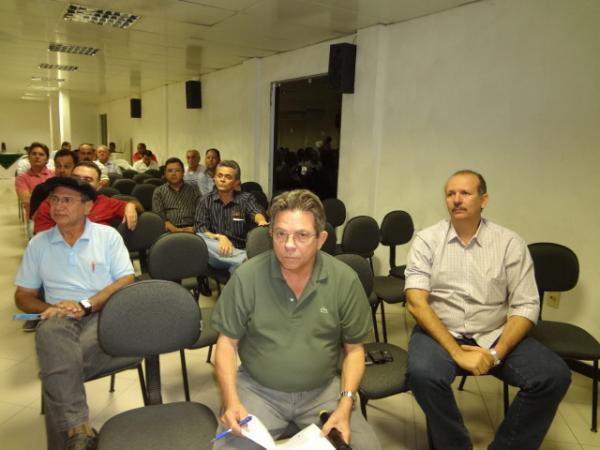 Empresários discutem implantação de Porto Seco em Floriano.(Imagem:FlorianoNews)