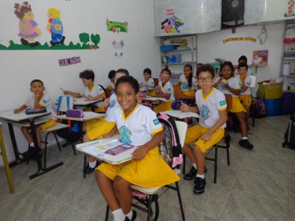 Escola Mega de Floriano dá início ao período letivo 2017.(Imagem:FlorianoNews)