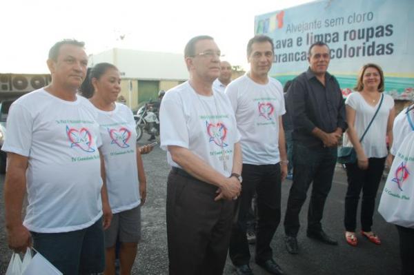 Prefeito Gilberto Jr e Secretários Municipais participaram da IV Caminhada da Paz.(Imagem:Secom)