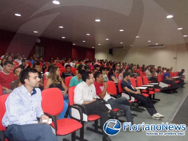 CAAD realiza I Fórum de Administração da UFPI-CAFS em Floriano.(Imagem:FlorianoNews)