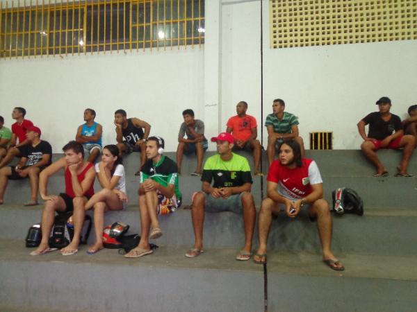 Jogo movimentou etapa do Campeonato de Futebol de Salão em Floriano.(Imagem:FlorianoNews)