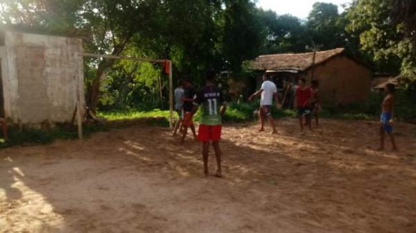 Projeto realiza Encontro das Gerações no bairro Curador.(Imagem:FlorianoNews)