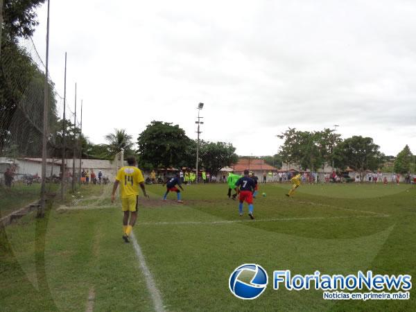 EPP é homenageada na 10ª edição do Campeonato Os Quarentões.(Imagem:FlorianoNews)