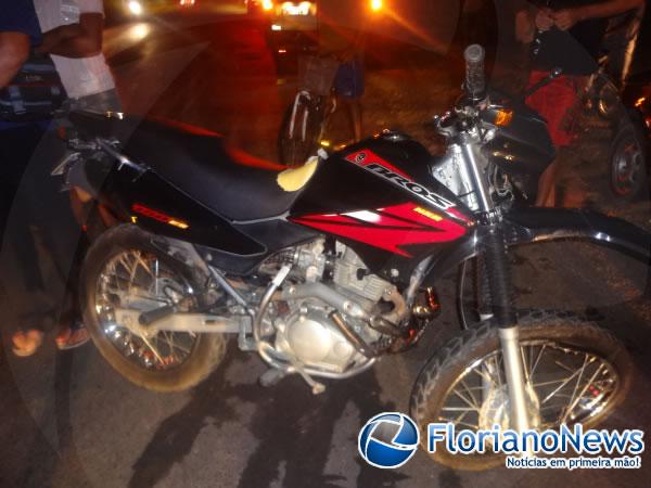 Acidente entre carro e moto deixa duas pessoas feridas em Floriano.(Imagem:FlorianoNews)