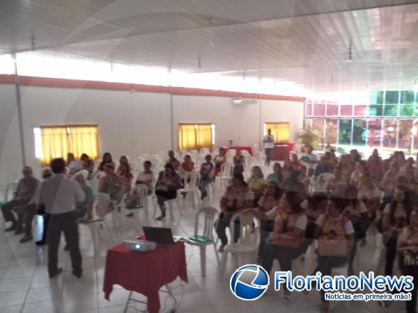 Congresso escolas privadas.(Imagem:FlorianoNews)