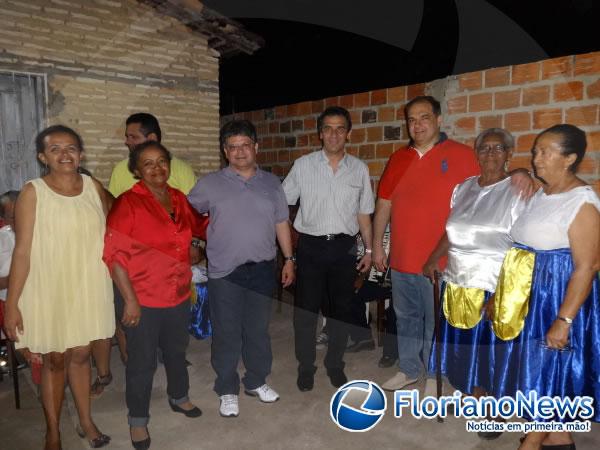 Associação dos Portadores de Câncer realizou festa em homenagem ao Dia das Mães.(Imagem:FlorianoNews)