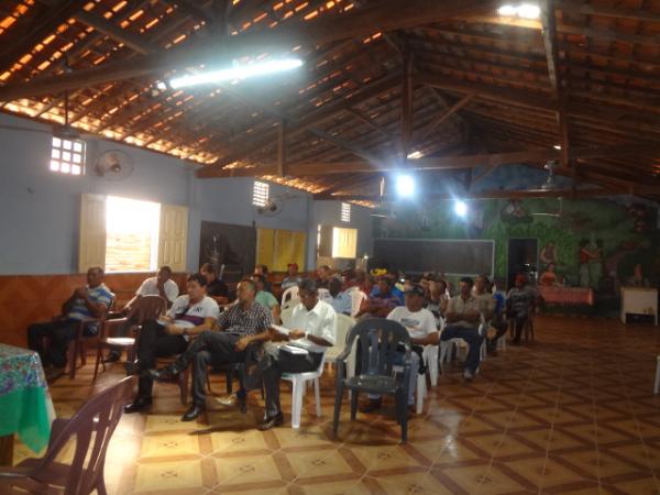 Assembleia esclarece Acordo Coletivo de Trabalho na área da extração da palha de carnaúba.(Imagem:FlorianoNews)