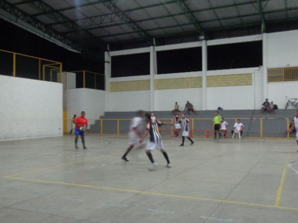 Jogo movimentou etapa do Campeonato de Futebol de Salão em Floriano.(Imagem:FlorianoNews)