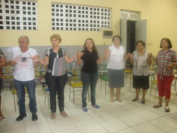 Últimos preparativos para a Festa Pop 100.(Imagem:FlorianoNews)