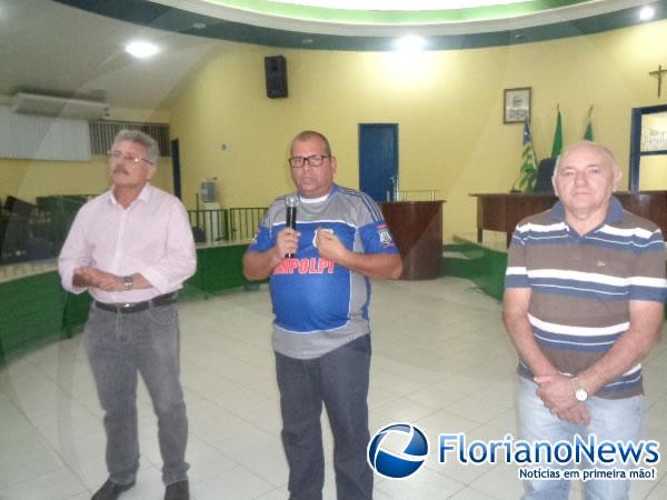 Sinpolpi realizou assembleia com policiais civis de Floriano e articulou movimento grevista. (Imagem:FlorianoNews)