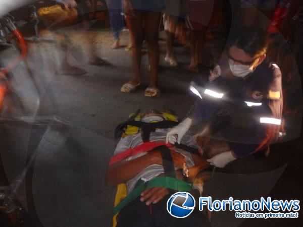 Acidente entre carro e moto deixa duas pessoas feridas em Floriano.(Imagem:FlorianoNews)