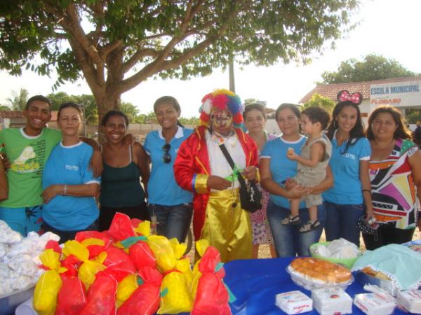 com a equipe que organizou tudo na Taboca(Imagem:redação)