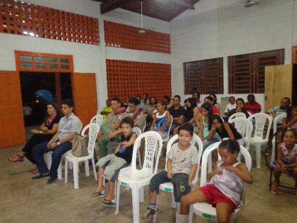 Realizada cerimônia de posse da nova diretoria da Associação de Moradores do Morro do Tiro.(Imagem:FlorianoNews)