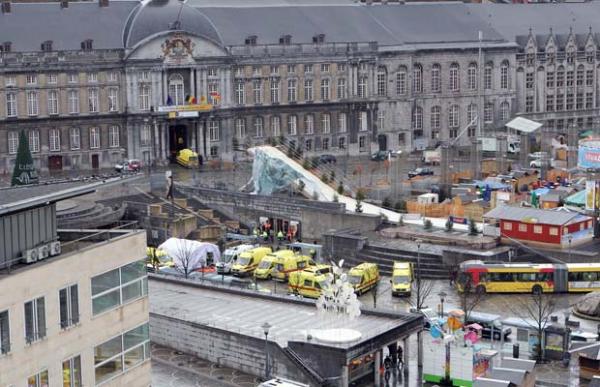 Visão geral da Praça Saint Lambert, em Liège, na Bélgica, após os incidentes desta terça-feira (13).(Imagem:AFP)