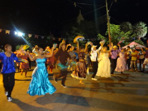 SESC Floriano realizou São João na Praça.(Imagem:FlorianoNews)