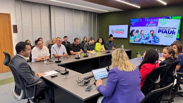 Equipe técnica de Sergipe está no Piauí para conhecer modelo de educação de tempo integral da rede estadual(Imagem:Governo do Piauí)