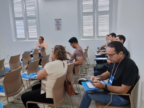 FAPEPI realiza workshop em Floriano para orientar empresas sobre o Programa Tecnova 3.(Imagem:FlorianoNews)