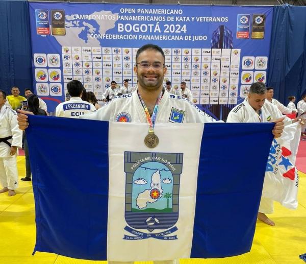 Soldado da PM Stanley Torres conquista ouro e se consagra tricampeão Pan-Americano de Judô na Colômbia.(Imagem:Divulgação)