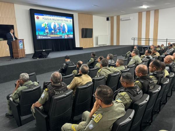 Encontro entre os grandes comandos contou com palestras sobre os novos sistemas que serão implantados no cotidiano dos policiais.(Imagem:Divulgação)