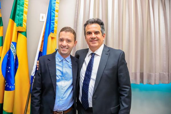 Senador Ciro Nogueira realiza um dia inteiro de reuniões e atende prefeitos, vereadores e lideranças de todo o Piauí  (Imagem:Suyane Mesquita / ASCOM)