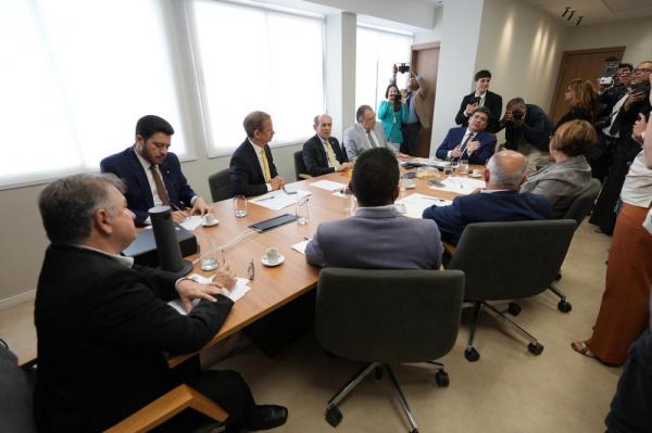 Reunião entre os membros da bancada do Piauí no Congresso.(Imagem:Divulgação/ Governo do Piauí)