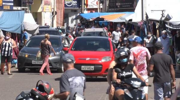 Feira livre em Picos é reaberta.(Imagem:TV Clube)