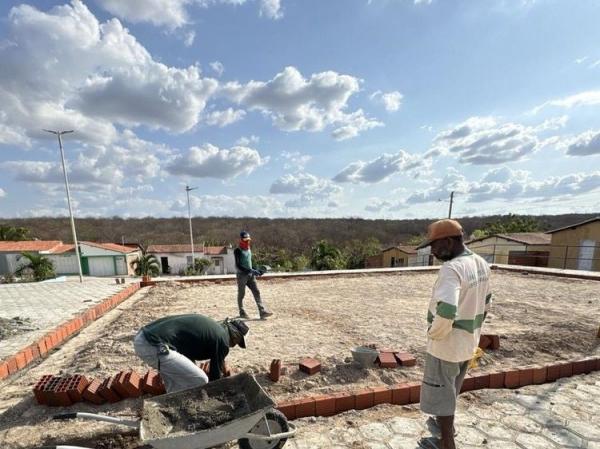 Obra da praça no município de Francisco Macedo.(Imagem:Divulgação)