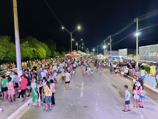 II Corso Floriano agita Avenida Frei Antônio Cúrcio com grande desfile de carros (Imagem:FlorianoNews)