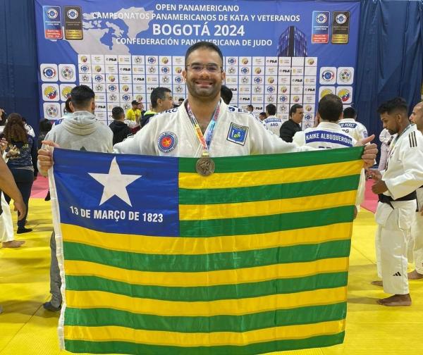 Stanley Torres segue intensificando os treinos de olho no Mundial de Las Vegas, torneio previsto para ocorrer ainda neste ano.(Imagem:Divulgação)