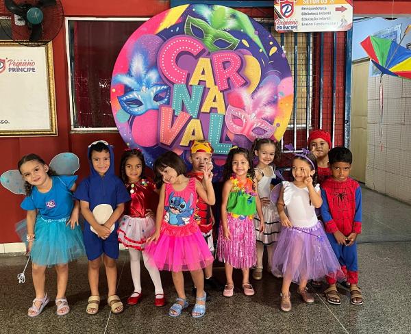 Carnaval Encantado: Uma festa de alegria e criatividade agita a Escola Pequeno Príncipe.(Imagem:Divulgação/EPP)