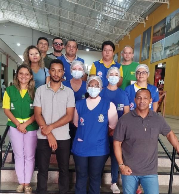 Vigilância Sanitária realiza ação educativa no Mercado Público Central de Floriano.(Imagem:Reprodução/Instagram)