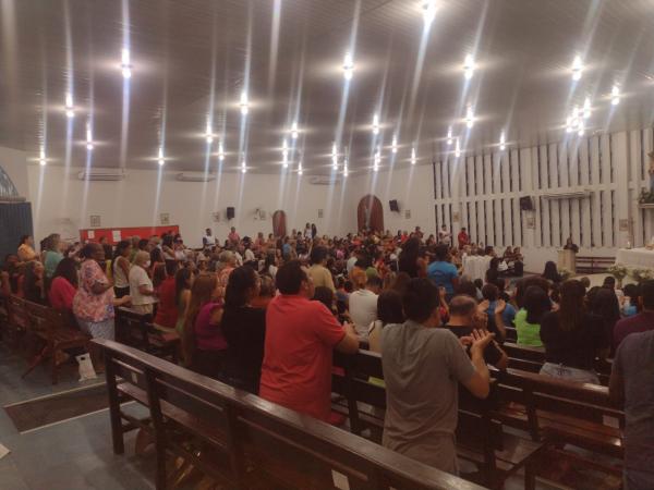 Paróquia Nossa Senhora das Graças celebra 20 anos de Ordenação Sacerdotal do Frei Erivelton.(Imagem:FlorianoNews)