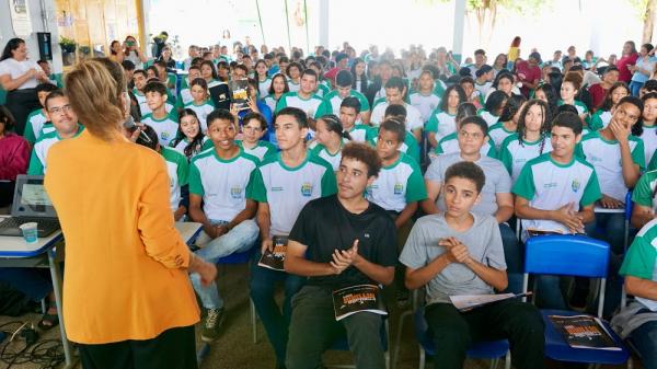 Escolas estaduais de Teresina e Altos recebem revisões do Pré-Enem Seduc(Imagem:Divulgação)