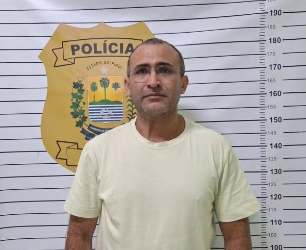 Diretor de escola é preso após ser condenado por estuprar aluna de 13 anos.(Imagem:Divulgação/PCPI)