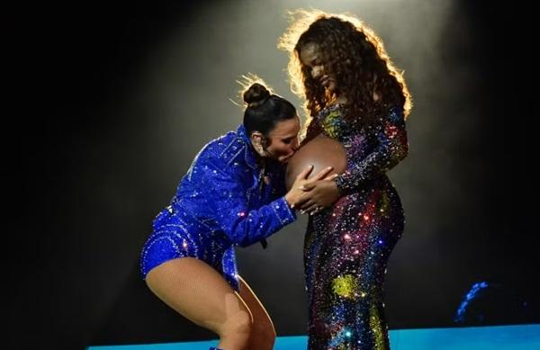 Ivete Sangalo e IZA(Imagem:AgNews)