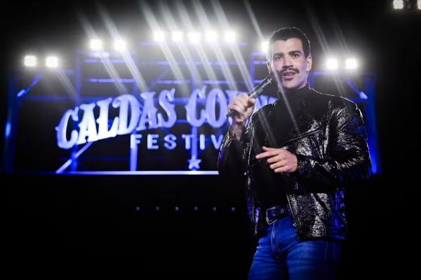 Gusttavo Lima se apresenta no caldas Country.(Imagem:Leo Franco/AgNews)