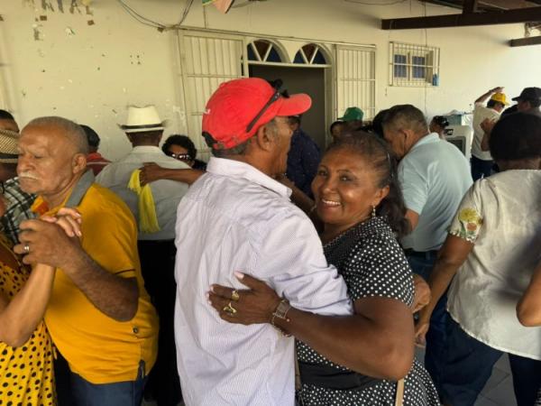 Assistência Social de Floriano realiza festa temática em comemoração ao Dia do Idoso(Imagem:Secom)