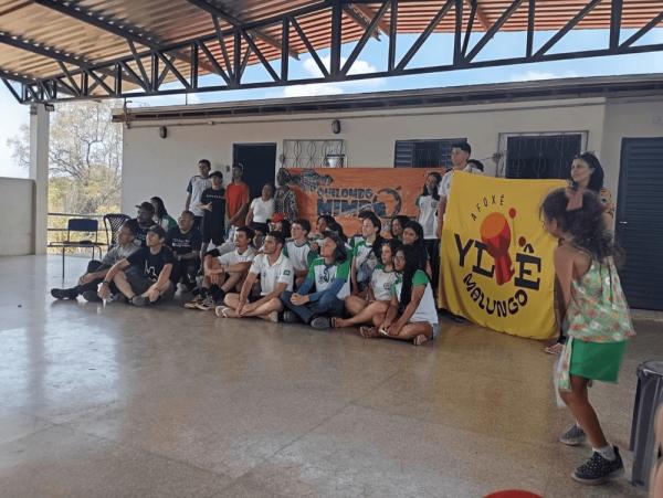  Estudantes de escola pública de Altos vivenciam a cultura quilombola no Mimbó.(Imagem:Divulgação)