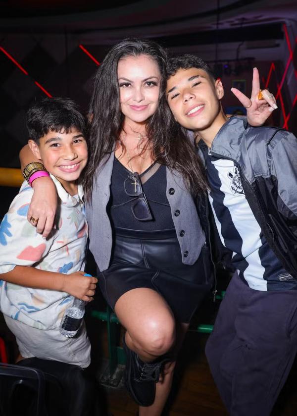 Renata Brás e filhos de Wanessa Camargo.(Imagem:Manuela Scarpa/BrazilNews)