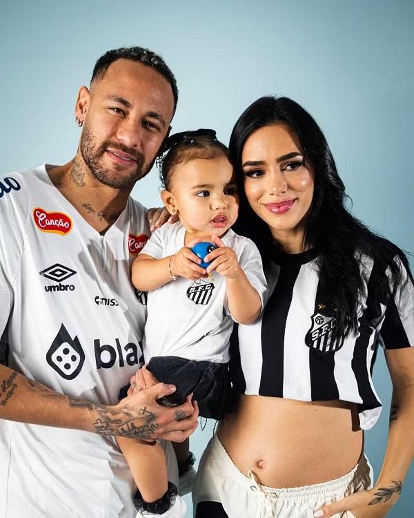 Bruna Biancardi, Neymar e Mavie(Imagem:Guilherme Kastner)