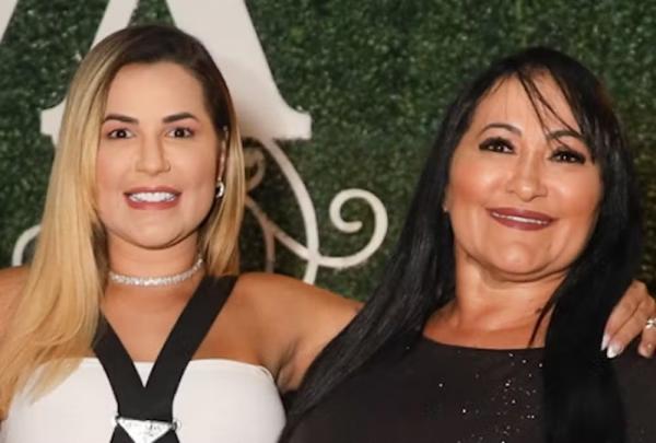 Deolane Bezerra e a mãe, Solange Bezerra.(Imagem:Lucas Ramos | Brazil News)